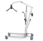 Progettato per sollevare e spostare con facilità pazienti allettati da un letto a una carrozzina o in altre situazioni grazie al pistone oleodinamico. 2 maniglie che consentono traslazioni agevoli Base regolabile in larghezza tramite l’apposita leva