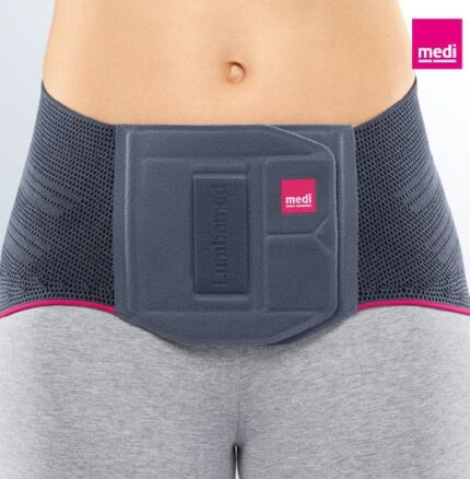 Corsetto lombare in materiale latex-free, traspirante, elastico e morbido all'interno con fibre di eucalipto. Tessuto Medi® con sistema Climafresh e Climacomfort. Pelota posteriore in silicone con superficie massaggiante in 3D dotata di copertura in mo