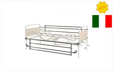 Sponde ribaltabili, applicabili a testata e pediera di letti tramite ganci in acciaio zincato, completi di molla di tenuta e rivestiti in PVC morbido. Tubo in acciaio cromato. Peso: 13 kg la coppia. Compatibili con letti Intermed LT-101P e LT-102P.