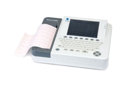 Esportazione dati tramite USB in formato “DAT e PDF” Compatto e leggero con manico richiudibile per il trasporto e di minimo ingombro. Display da 8,4″ per una visione ottimale. Filtri digitali antislittamento della linea base, AC ed interferenze EMG. M