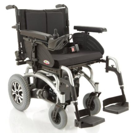 Carrozzina elettrica TAURUS - Seduta e schienale reclinabile e regolabili in larghezza