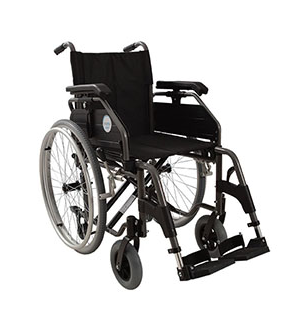 Carrozzina Leggera con telaio in alluminio a doppia crociera. Modello Entry level della gamma di carrozzine in alluminio Wimed. Telaio pieghevole a doppia crociera verniciato grigio Braccioli regolabili in altezza, ribaltabili ed estraibili Appoggiag